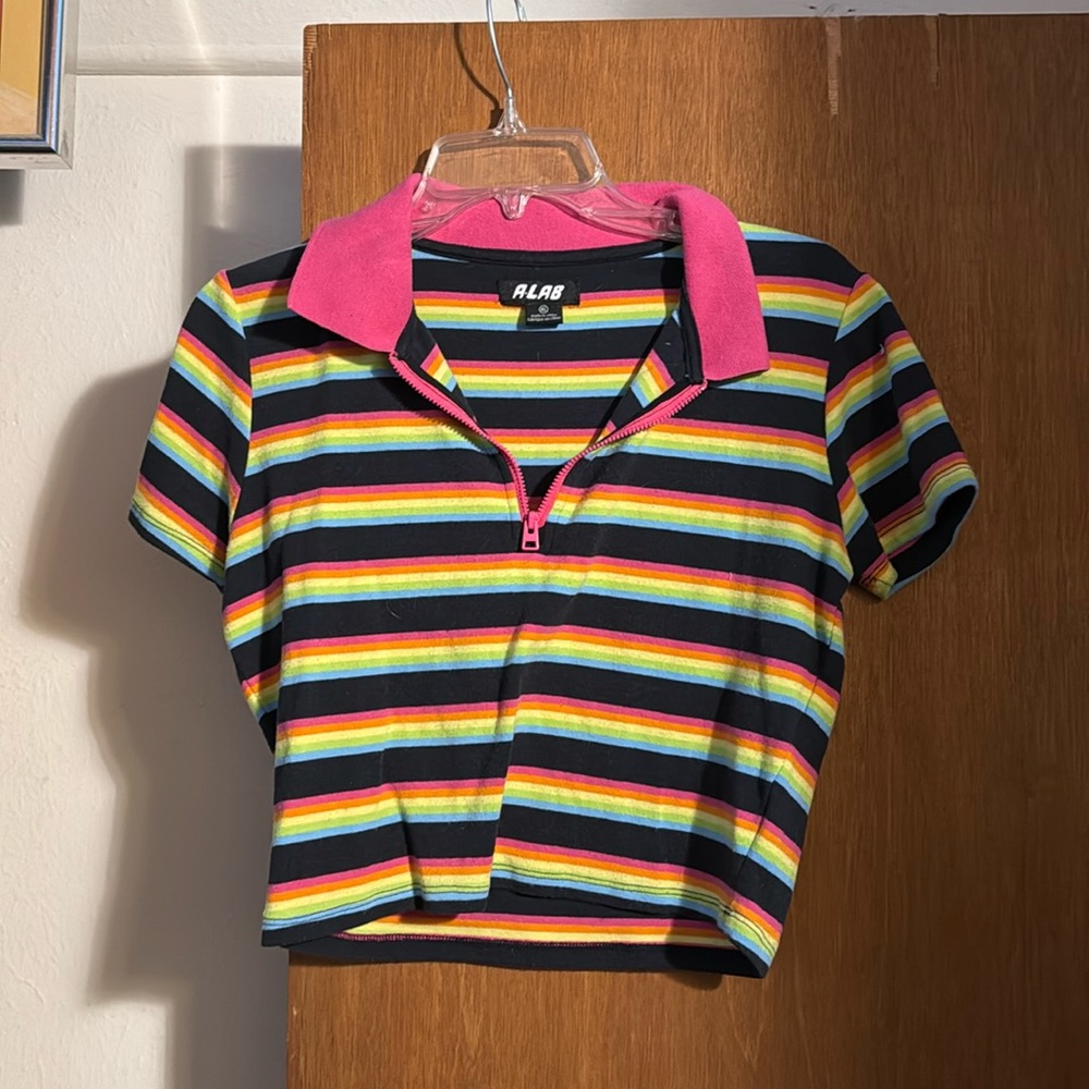Colorful crop top tshirt